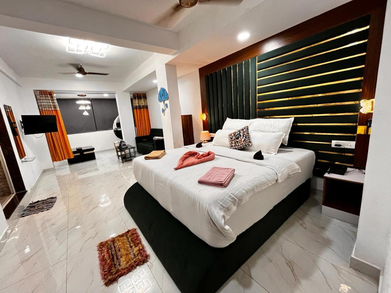 Hotel Small Daddy Plus Calangute Kültér fotó