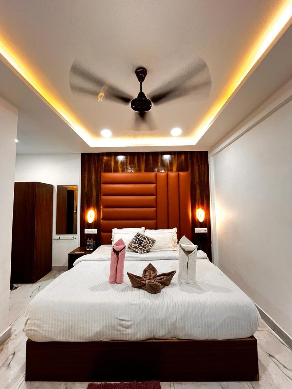 Hotel Small Daddy Plus Calangute Kültér fotó