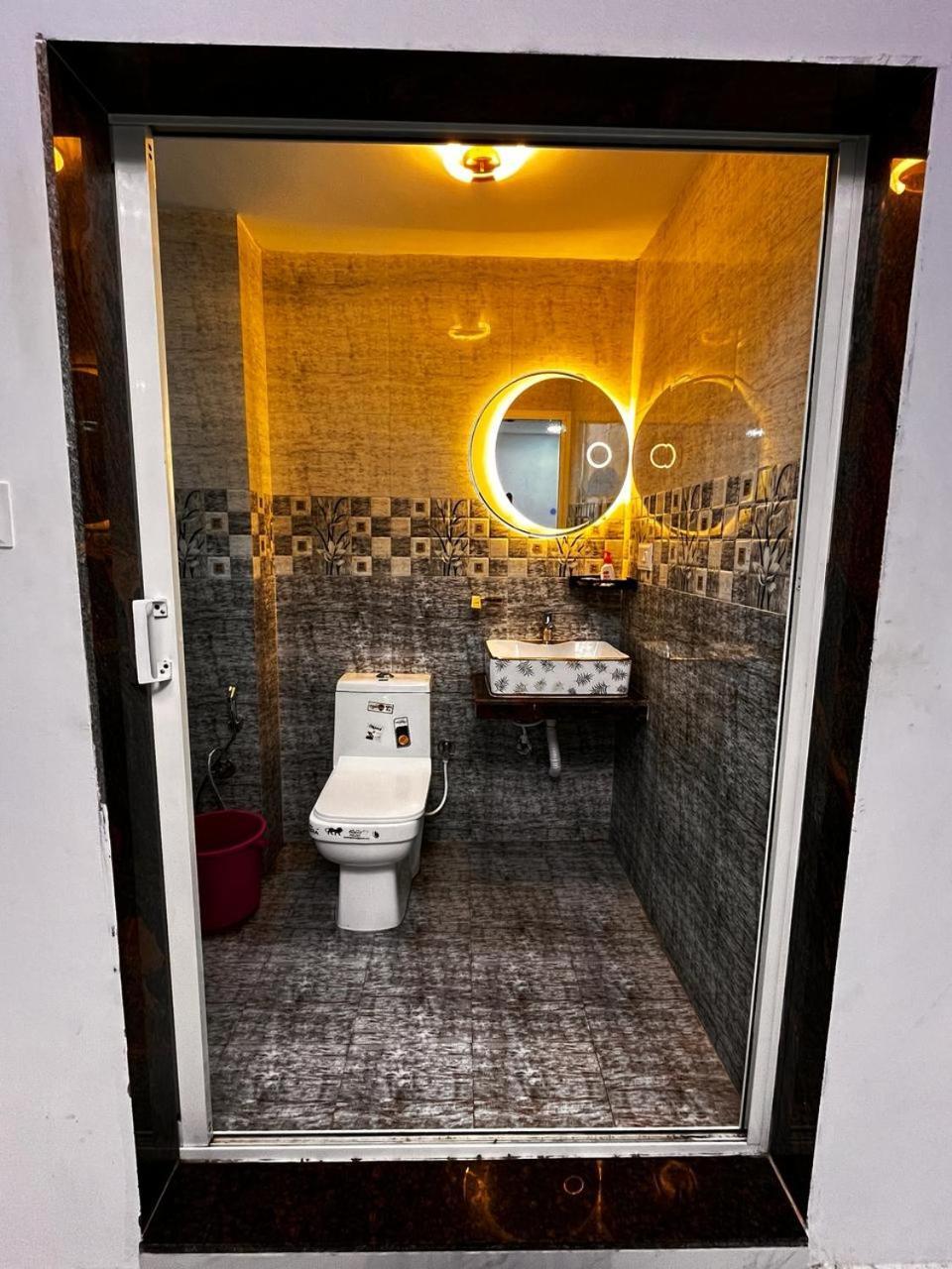 Hotel Small Daddy Plus Calangute Kültér fotó