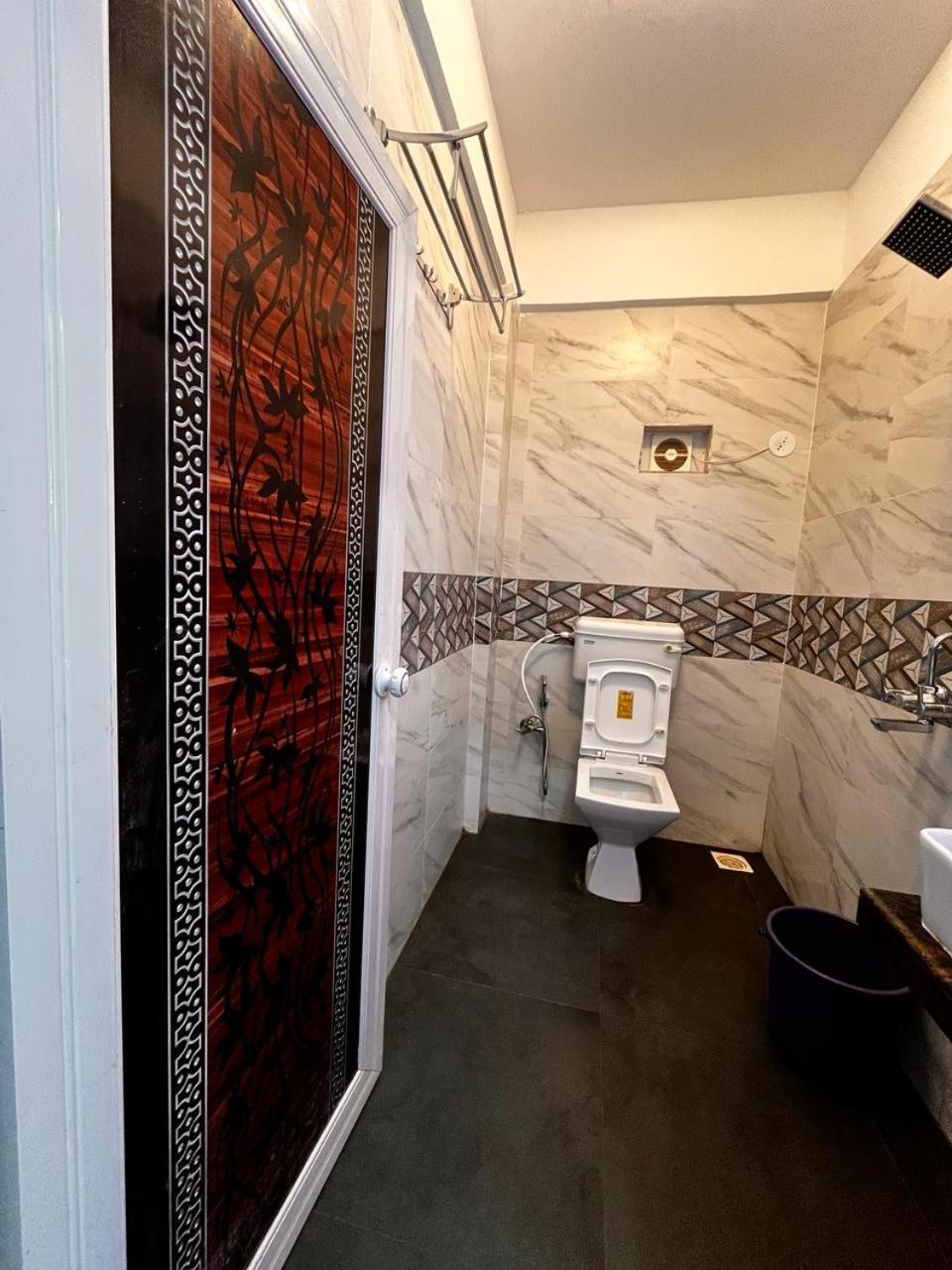 Hotel Small Daddy Plus Calangute Kültér fotó