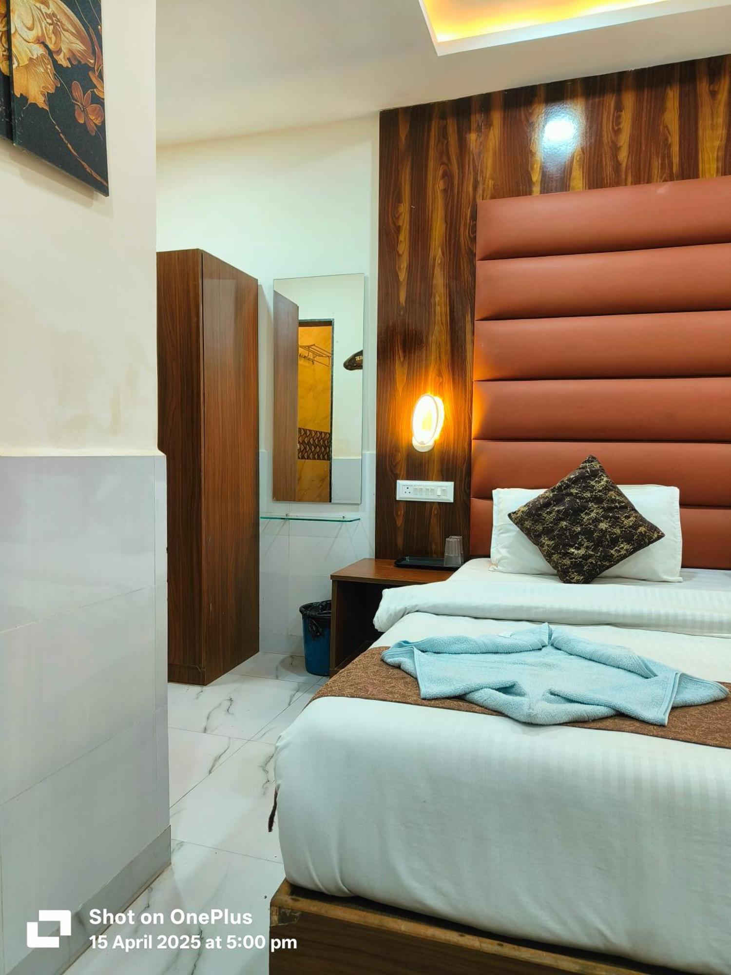 Hotel Small Daddy Plus Calangute Kültér fotó